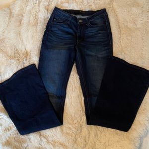 Kancan flare jeans. Size:26
